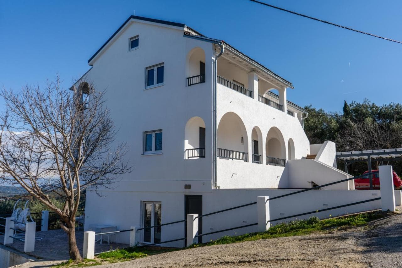 Villa Ocean Breeze view 7
