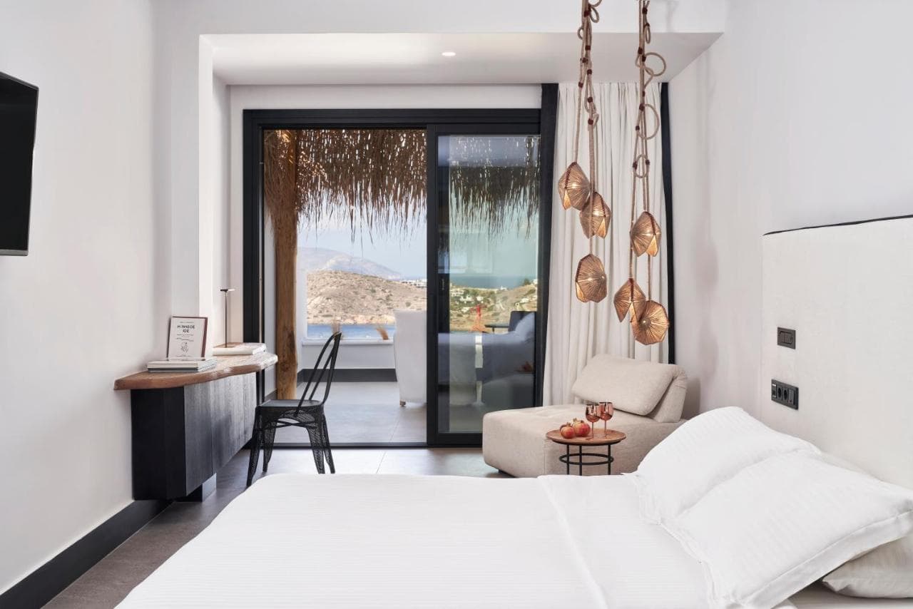 Liostasi Hotel & Suites view 2