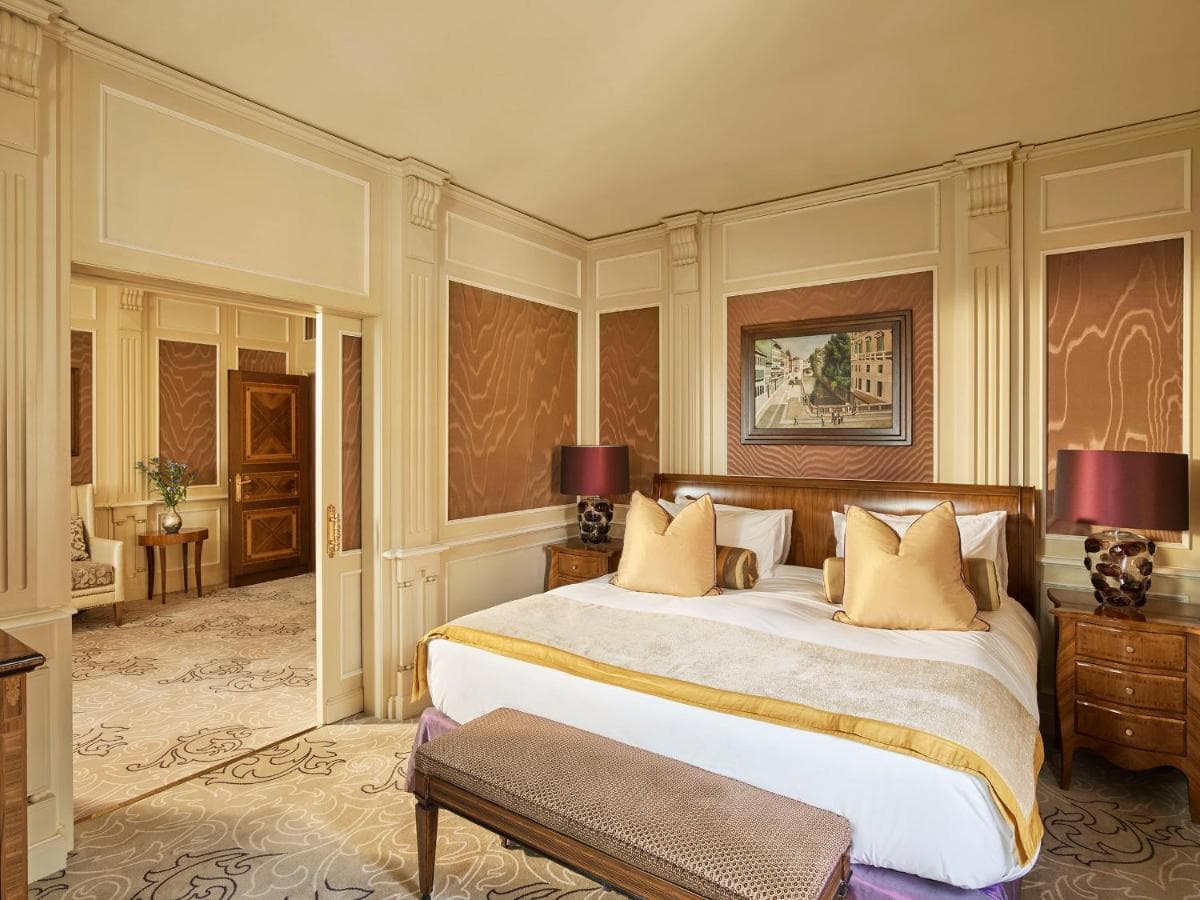 Hotel Principe Di Savoia - Dorchester Collection view 2