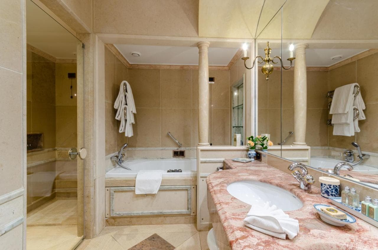 Olissippo Lapa Palace – The Leading Hotels of the World view 3