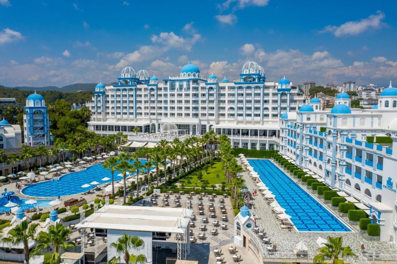 Rubi Platinum Spa Resort & Suites view 8