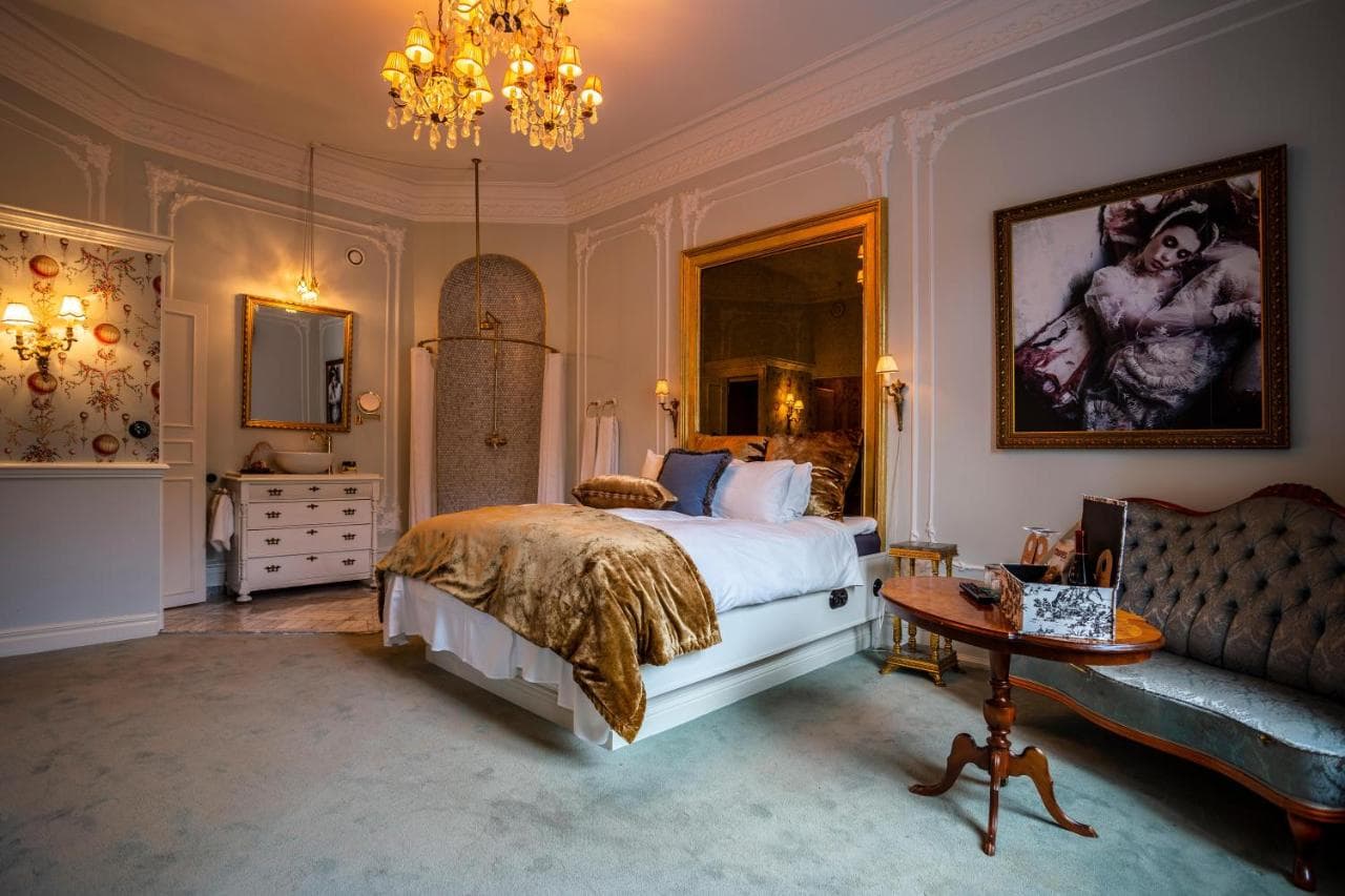 Hotel Pigalle view 4