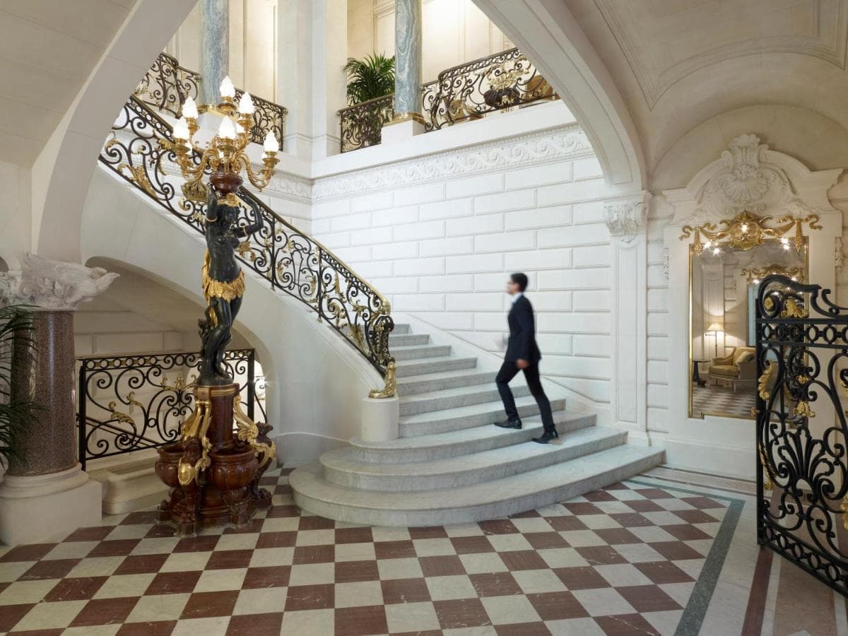 Shangri-La Paris view 7