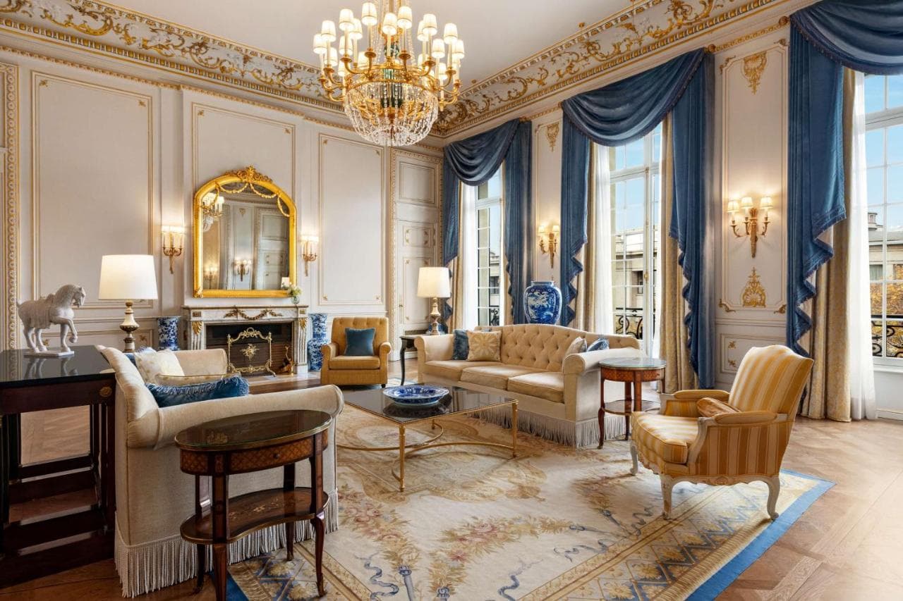 Shangri-La Paris view 8