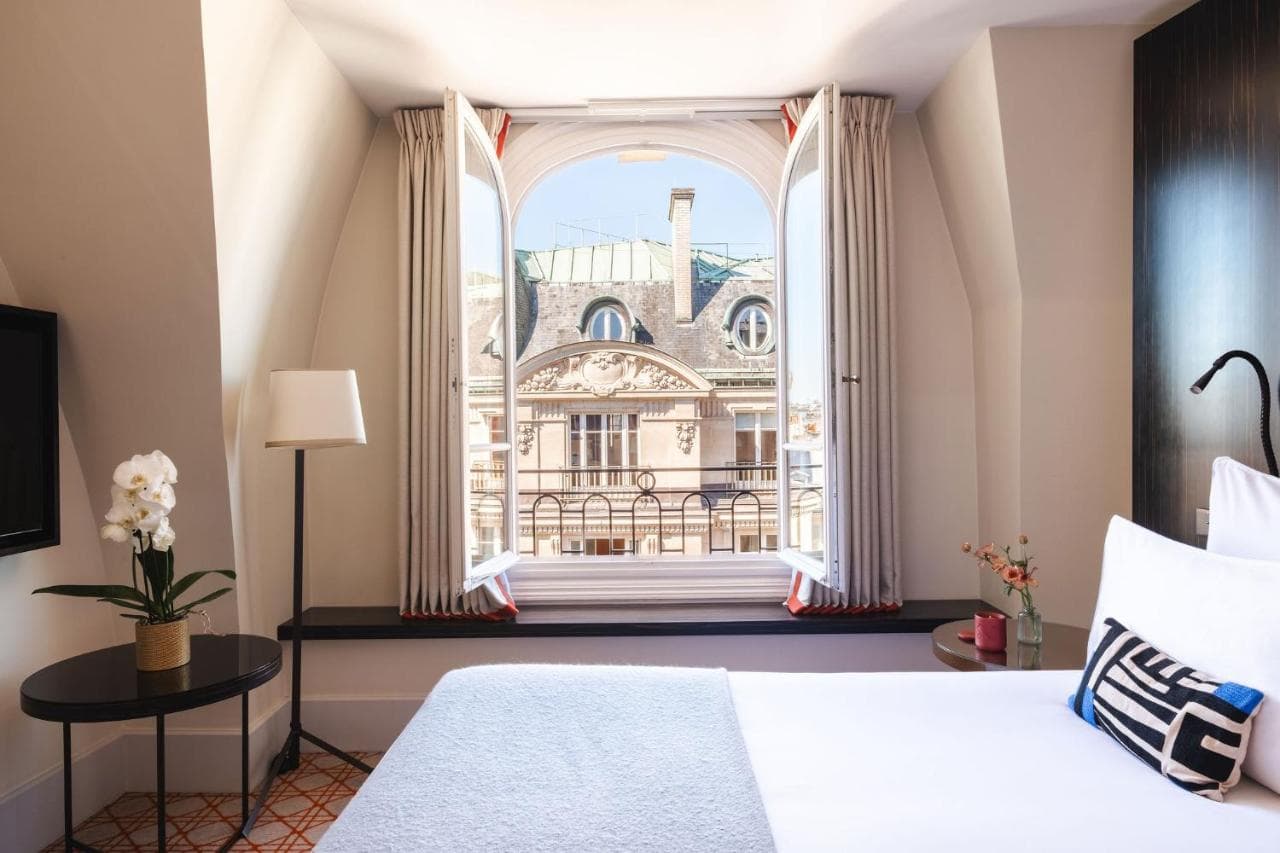 Hotel Montalembert view 3