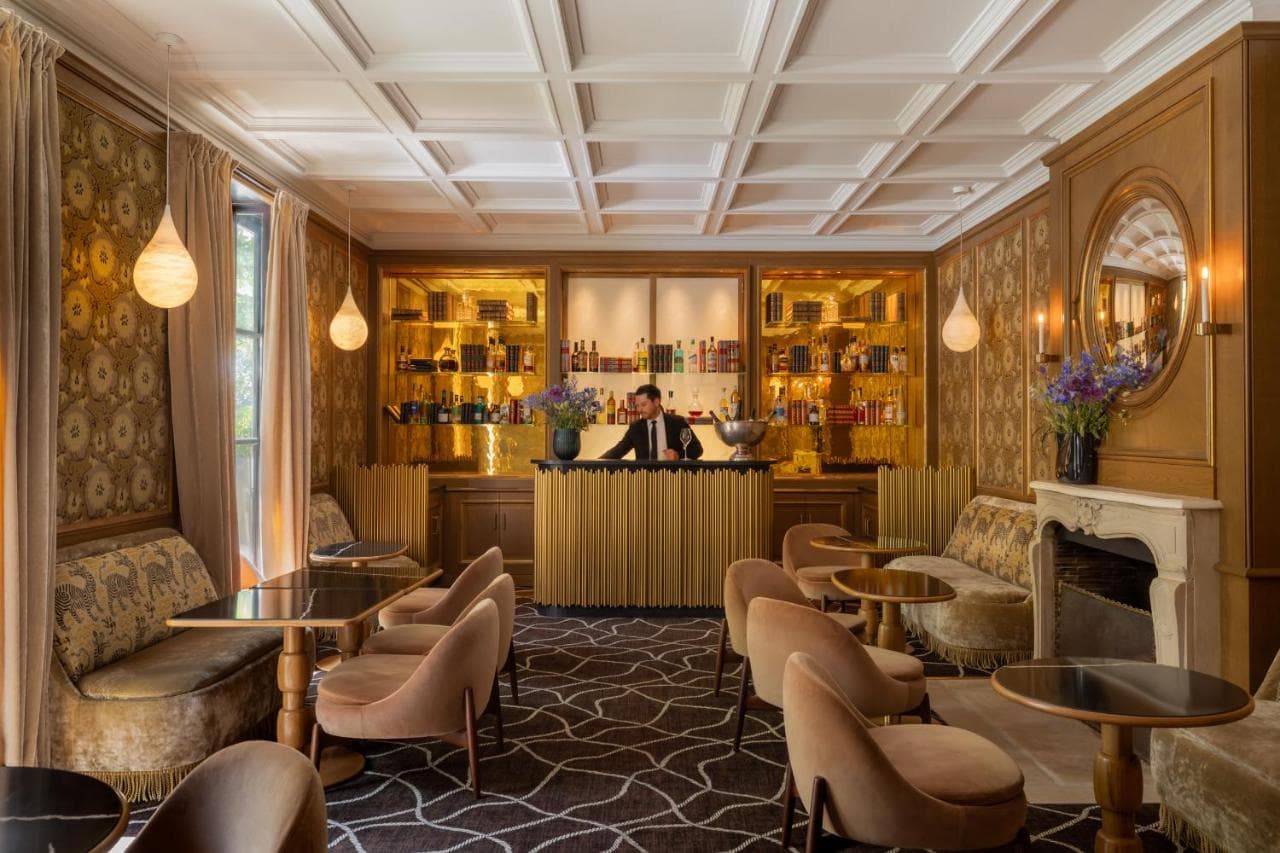 Le Pavillon de la Reine & Spa, Place des Vosges view 4
