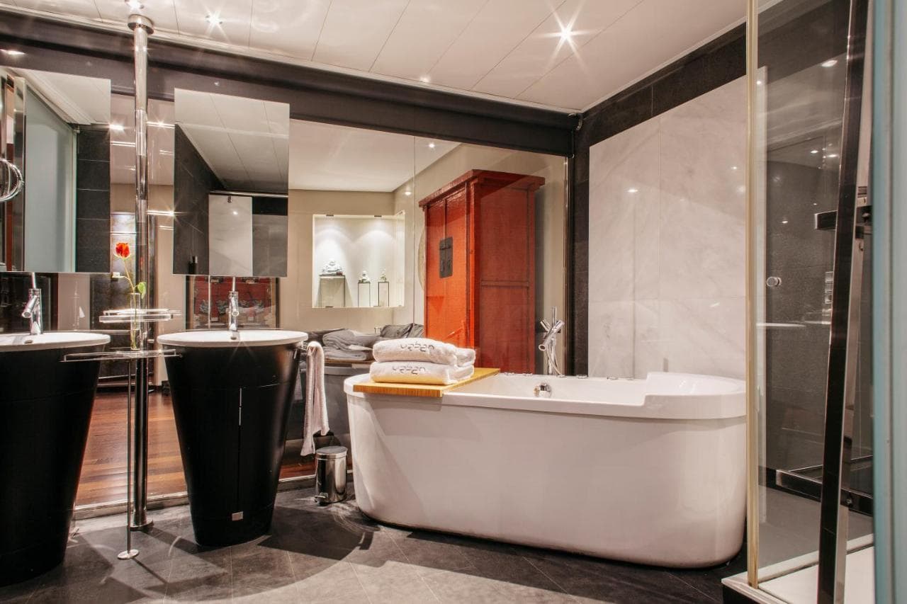 Hotel Urban, a Small Luxury Hotel of the World view 5