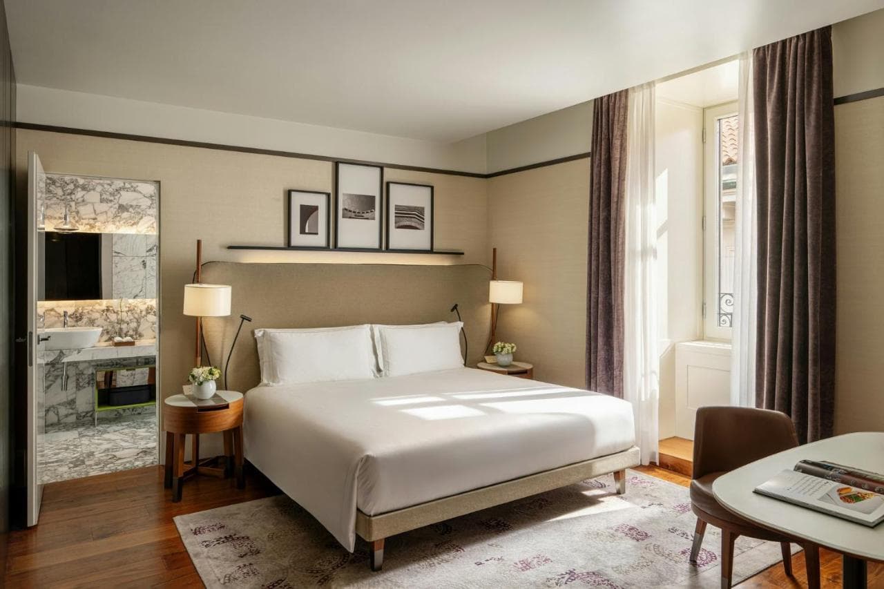 Mandarin Oriental, Milan view 5