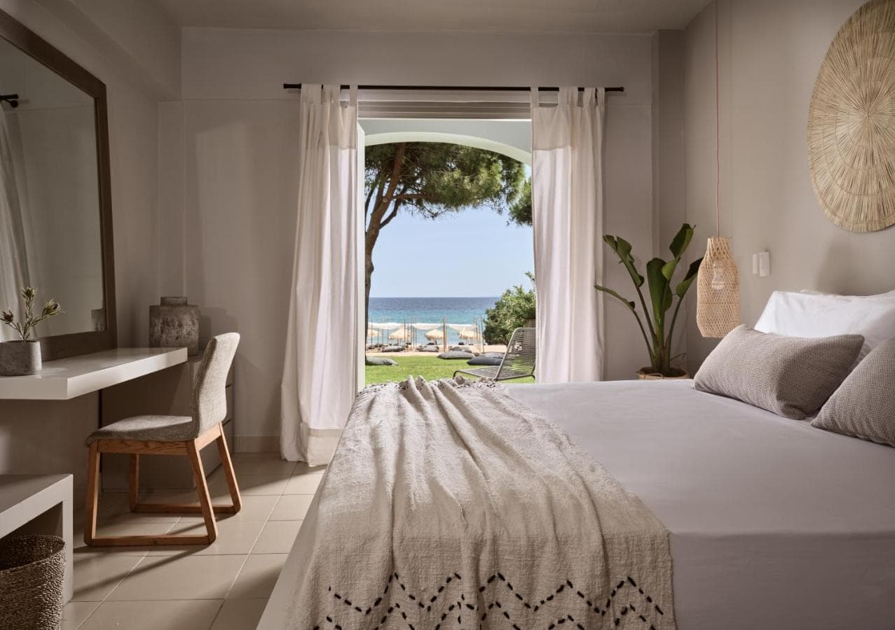 The Bay Hotel & Suites view 7