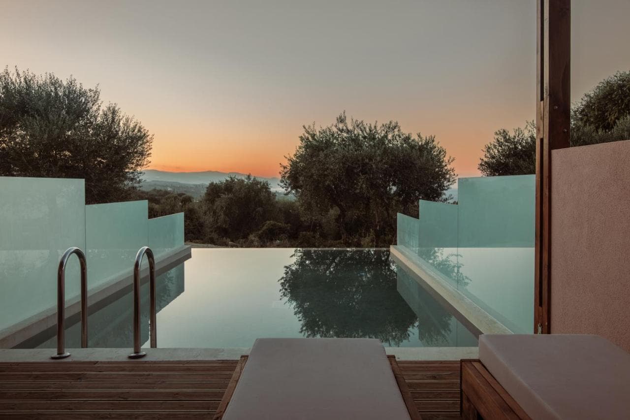 Elegance Luxury Executive Suites - Adults Only view 7