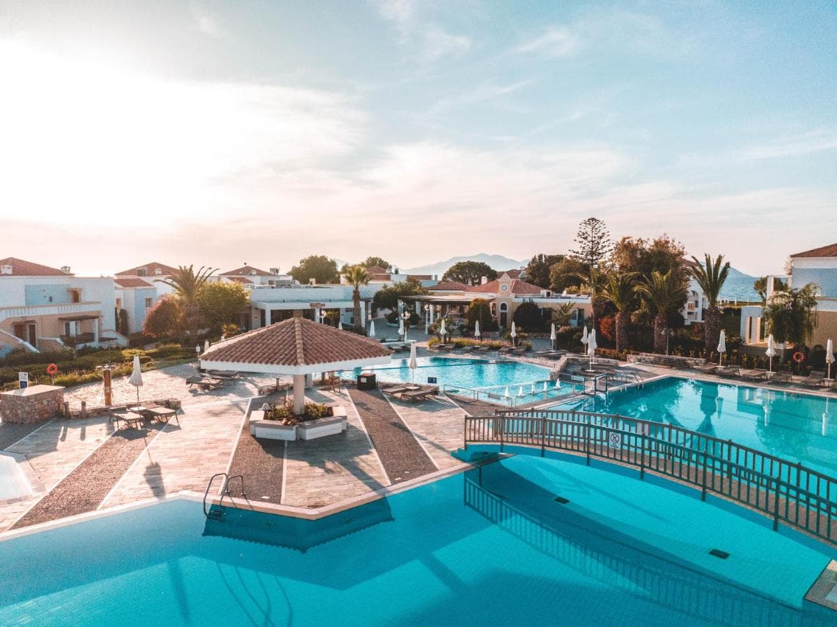 Neptune Luxury Resort view 4