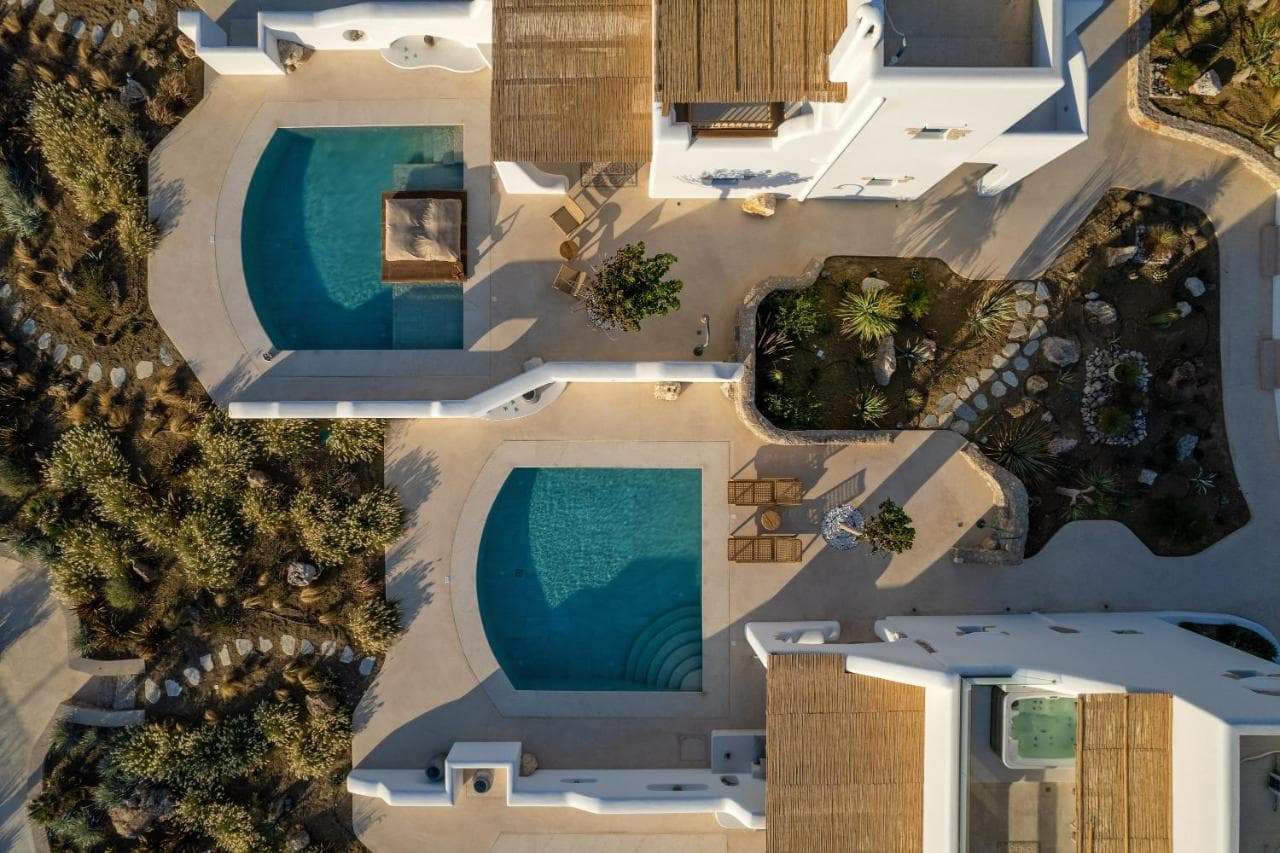 Blue Pearls-Adults Only Luxury Suites view 7