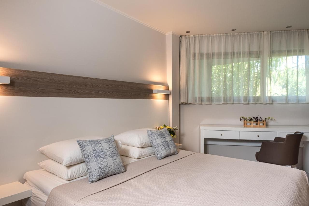 Kassandra Bay Resort, Suites & Spa view 3