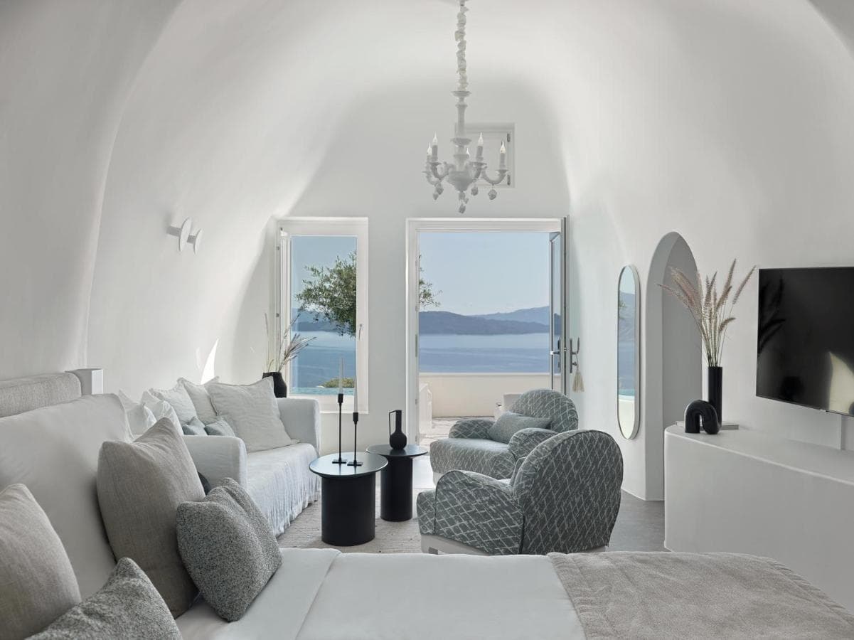 Canaves Oia Suites - Small Luxury Hotels of the World view 6