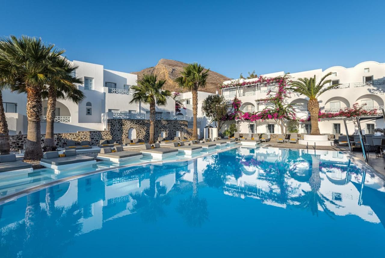 Santorini Kastelli Resort main view