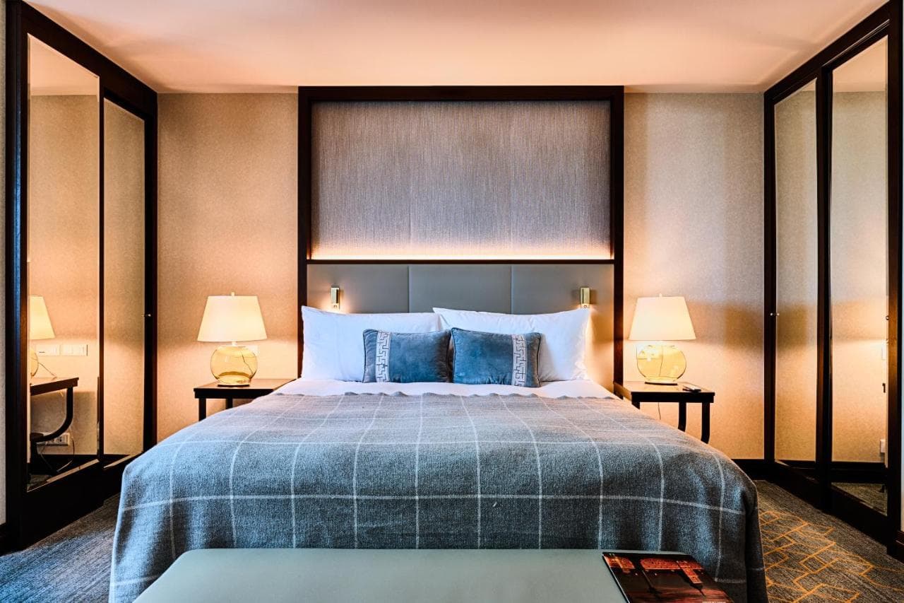 InterContinental Warszawa by IHG view 3