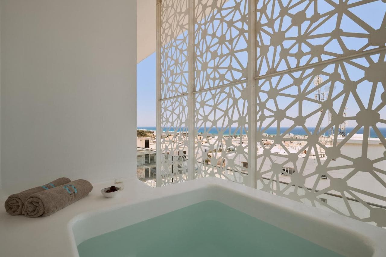 Hotel Napa Suites (Adults Only) view 3