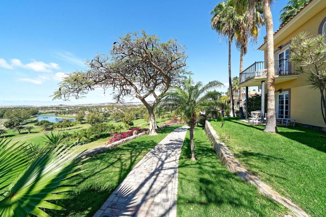 Bull Vital Suites & Spa Boutique Hotel - Only Adults view 7