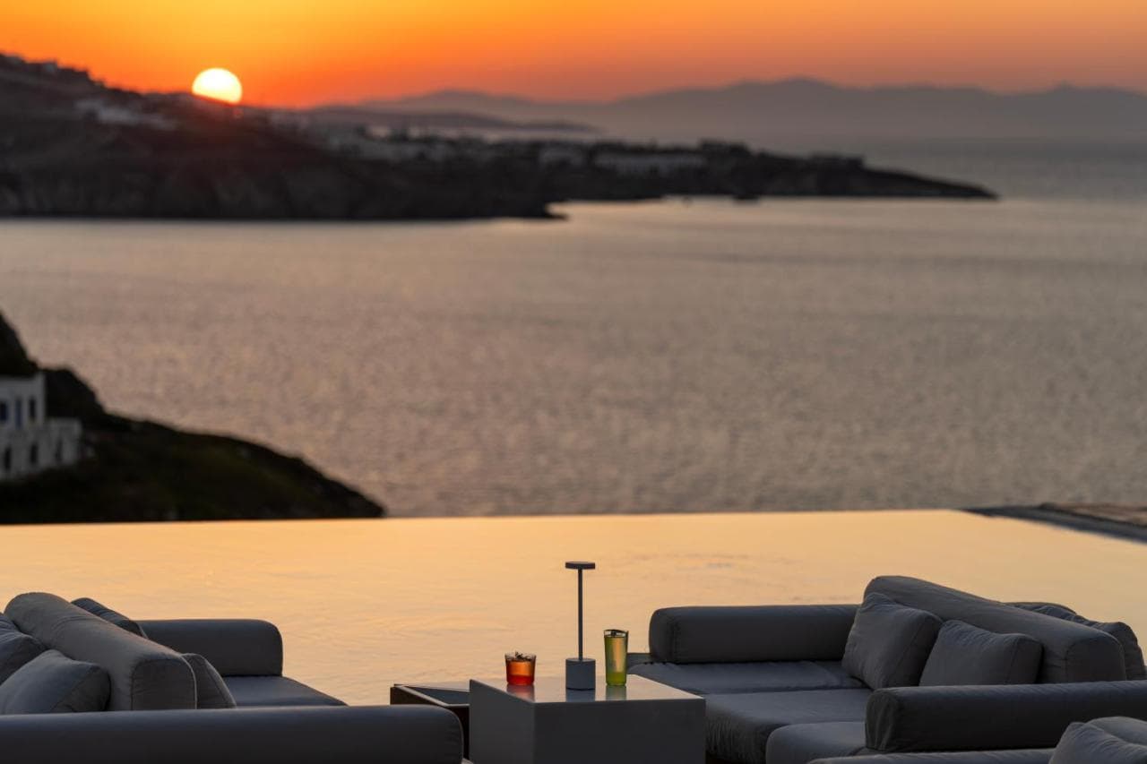 Bill&Coo Mykonos-The Leading Hotels of the World view 6