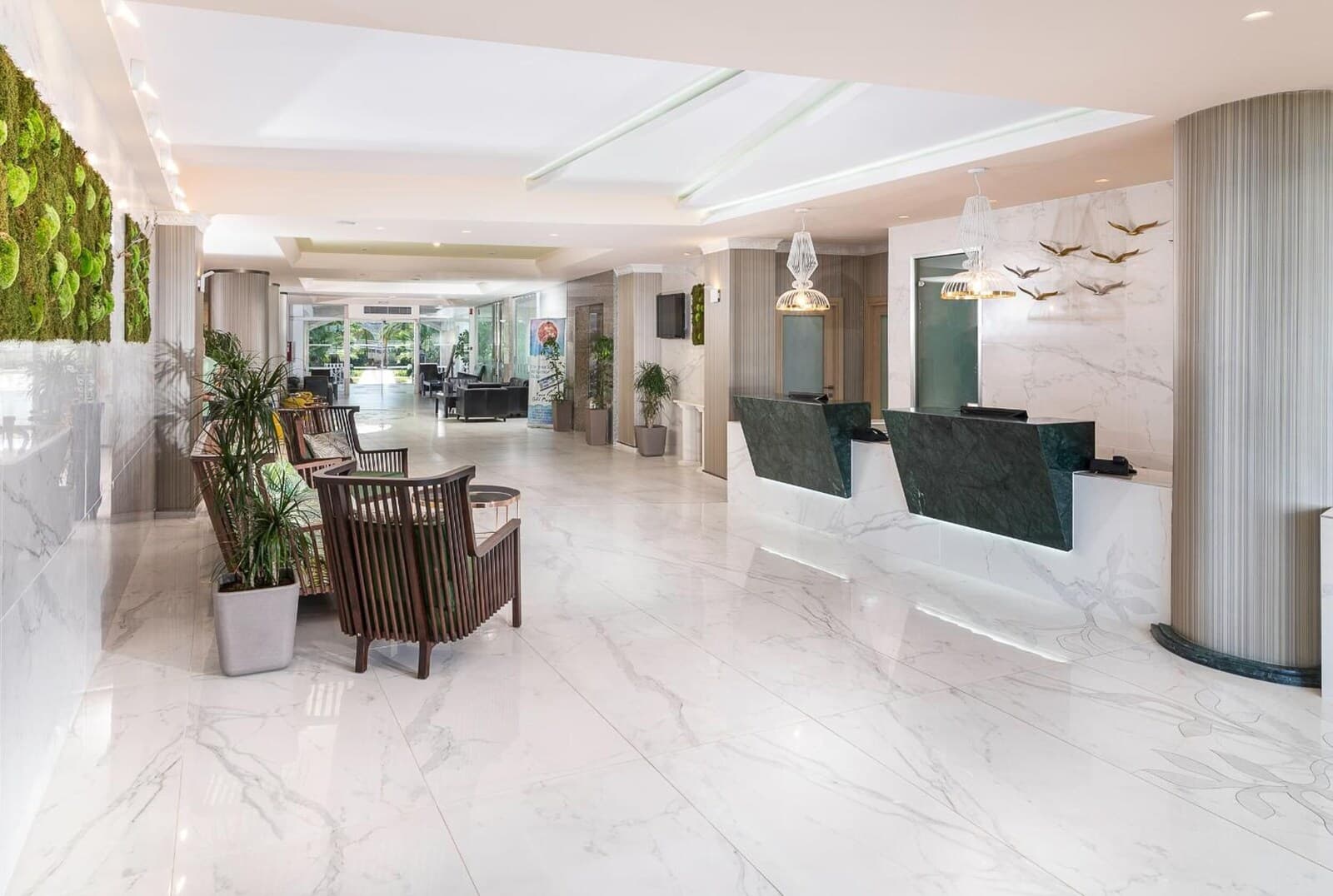 Portes Beach Hotel – Bild 7